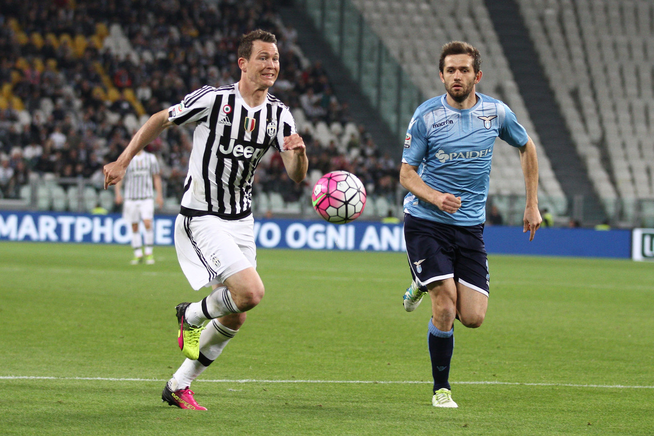 曼联备战世俱杯半决赛，塔斯马尼亚联状态成关键