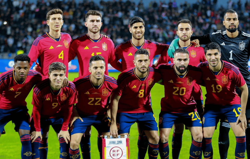 aoa体育馆-西雅图海湾者主帅强调团队配合，迎战欧洲劲旅