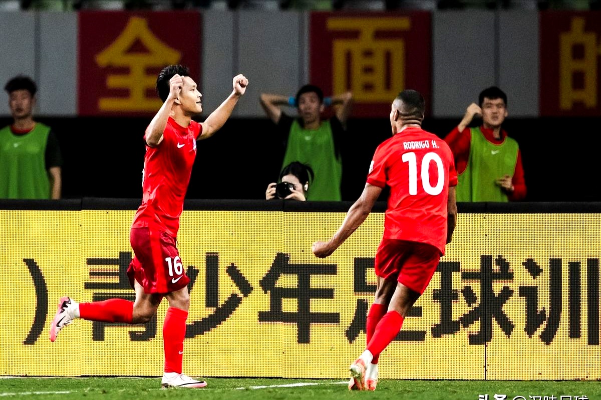 深圳队爆发神级表现，中超被彻底压制，破门的简单介绍