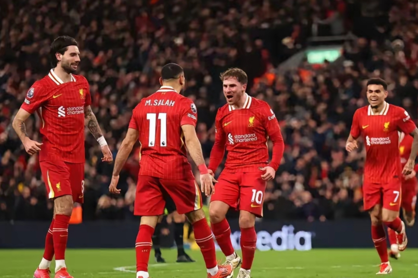 利物浦客场大胜,锁定淘汰赛席位 利物浦客场大胜,锁定淘汰赛席位