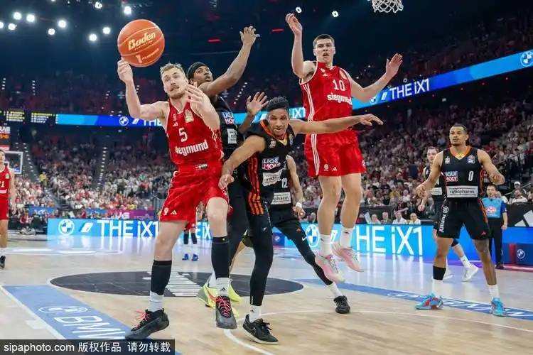 关于亚洲锦标赛篮球战况纷展,球队实力对比激烈的信息 关于亚洲锦标赛篮球战况纷展,球队实力对比激烈的信息