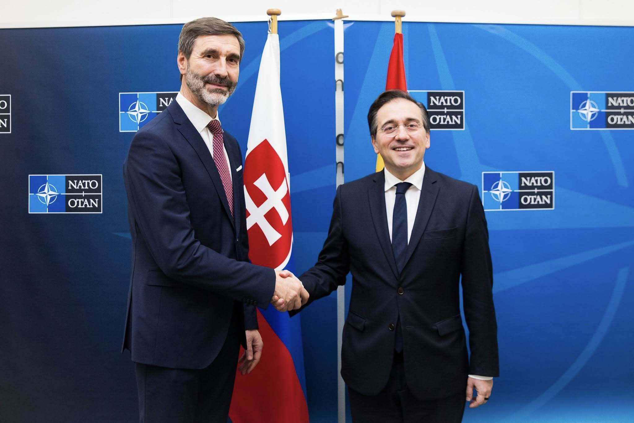 包含斯洛伐克迎战西班牙,能否带来惊喜?的词条 包含斯洛伐克迎战西班牙,能否带来惊喜?的词条