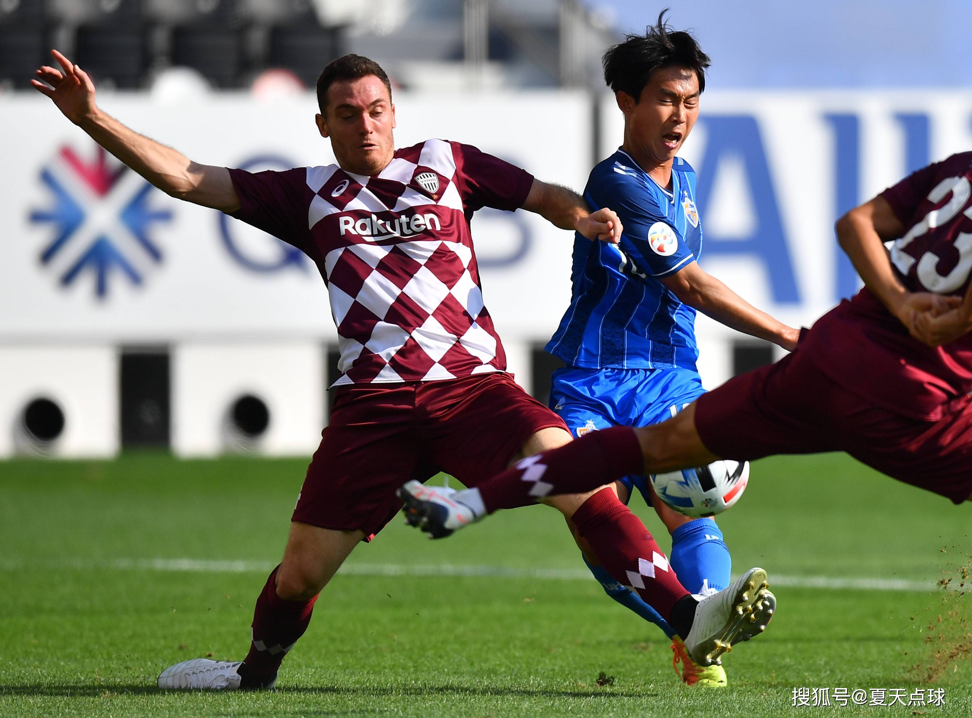 aoa体育-东亚球队在重要比赛中获胜