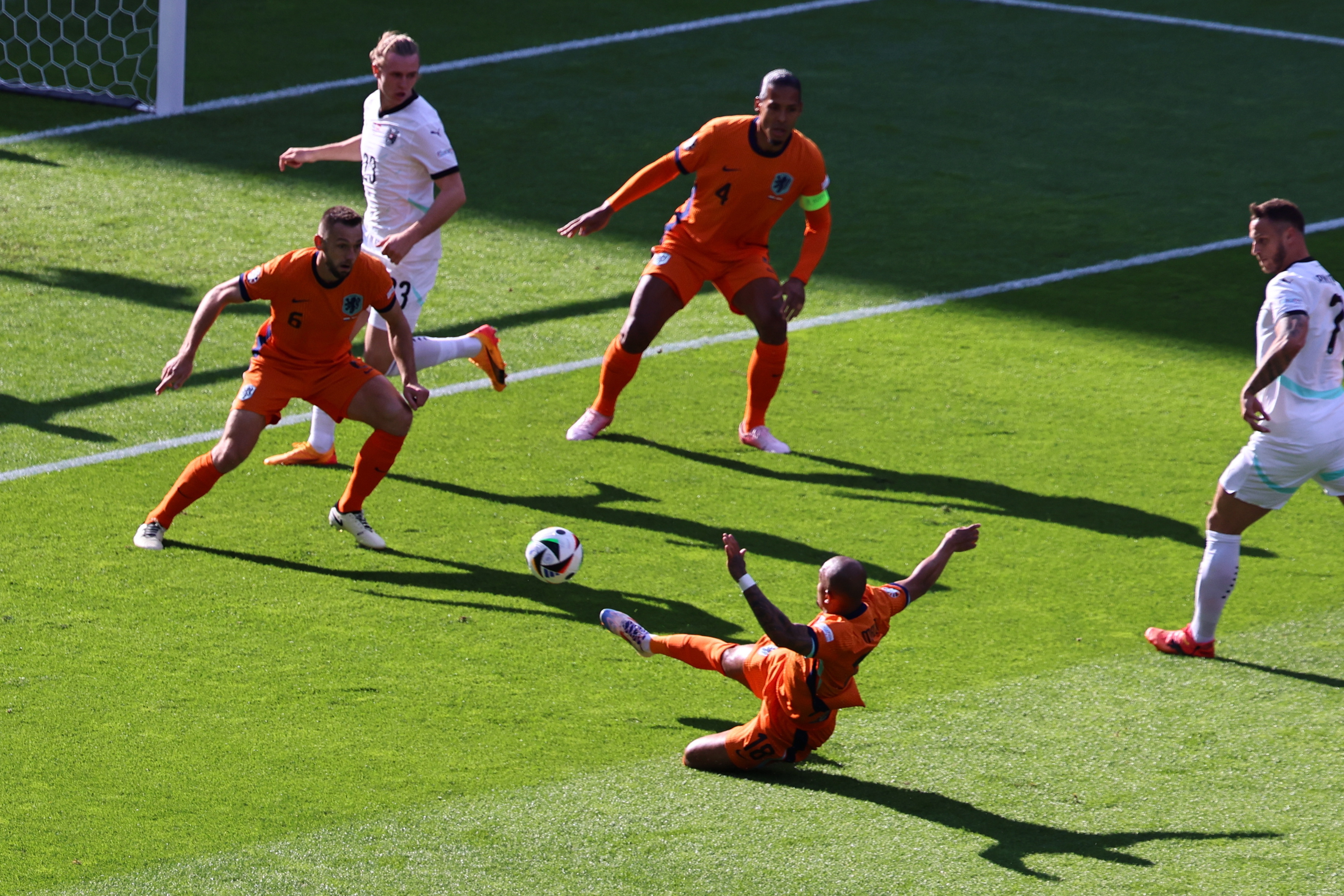 关于惊险一役!欧洲预选赛中发生了令人措手不及的情况的信息 关于惊险一役!欧洲预选赛中发生了令人措手不及的情况的信息