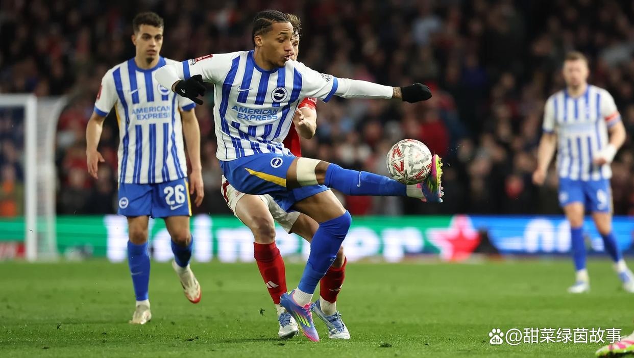 英超揭幕战，阿斯顿维拉首秀失利