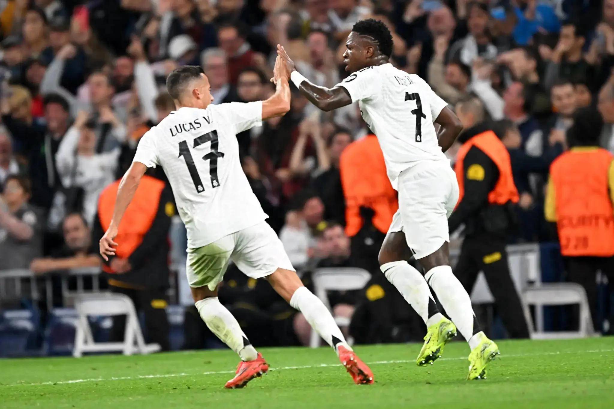 aoa体育视频-皇马队备战欧冠比赛连续取得胜利