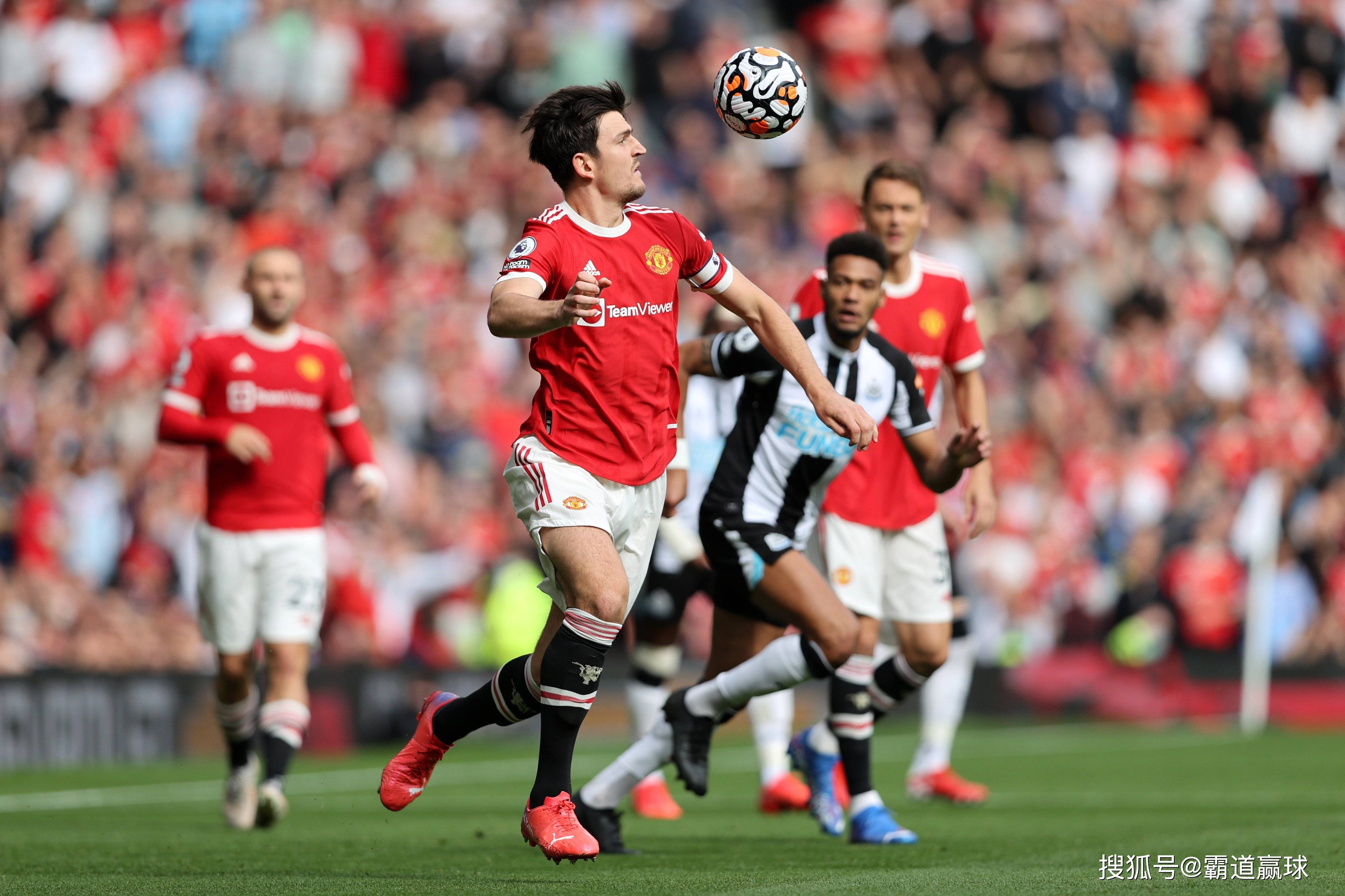 曼联全队发挥出色,战胜对手 曼联全队发挥出色,战胜对手